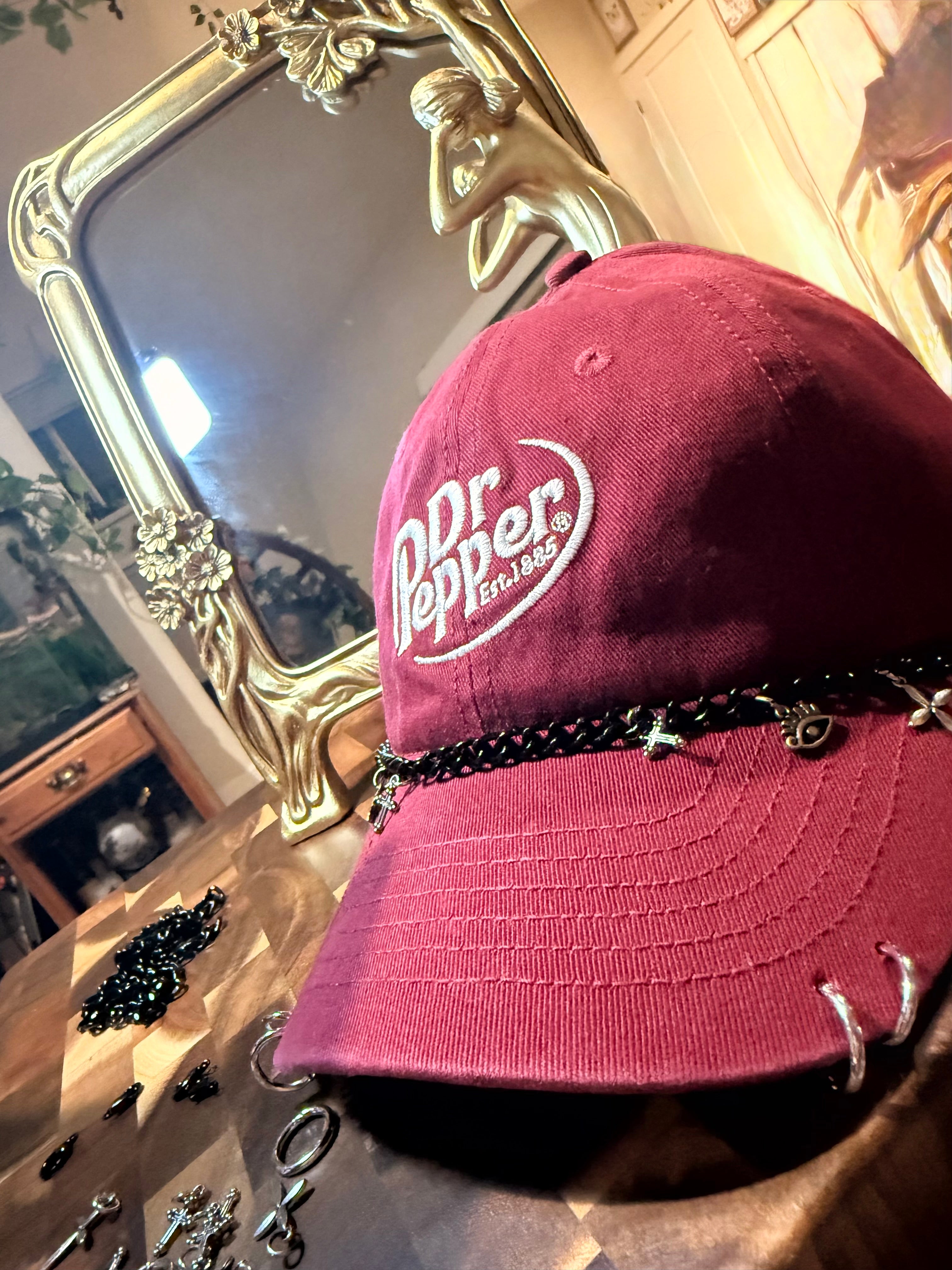 Chain Charm Baseball Caps