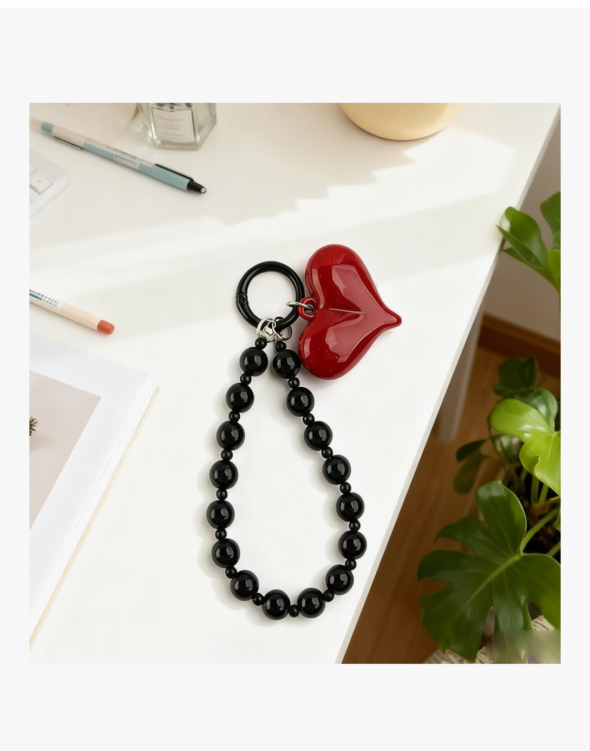 Black Beaded Chain w/ Big Red♥️